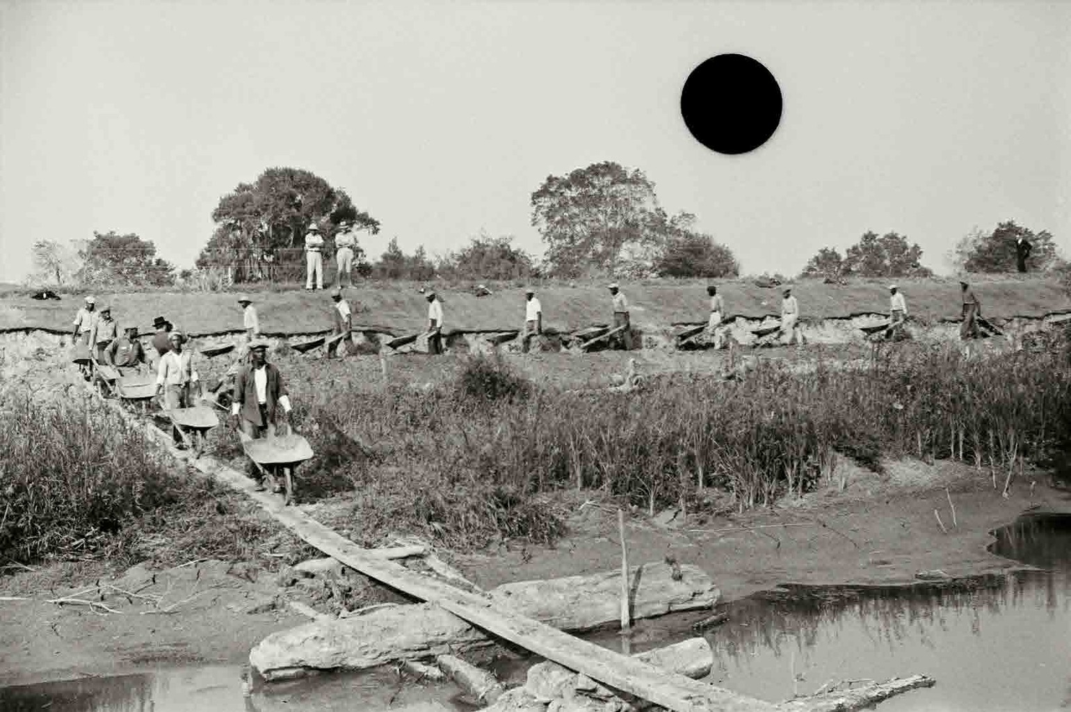 Levee workers, Plaguemines Parish, Louisana. 1935. Ben Shahn.
